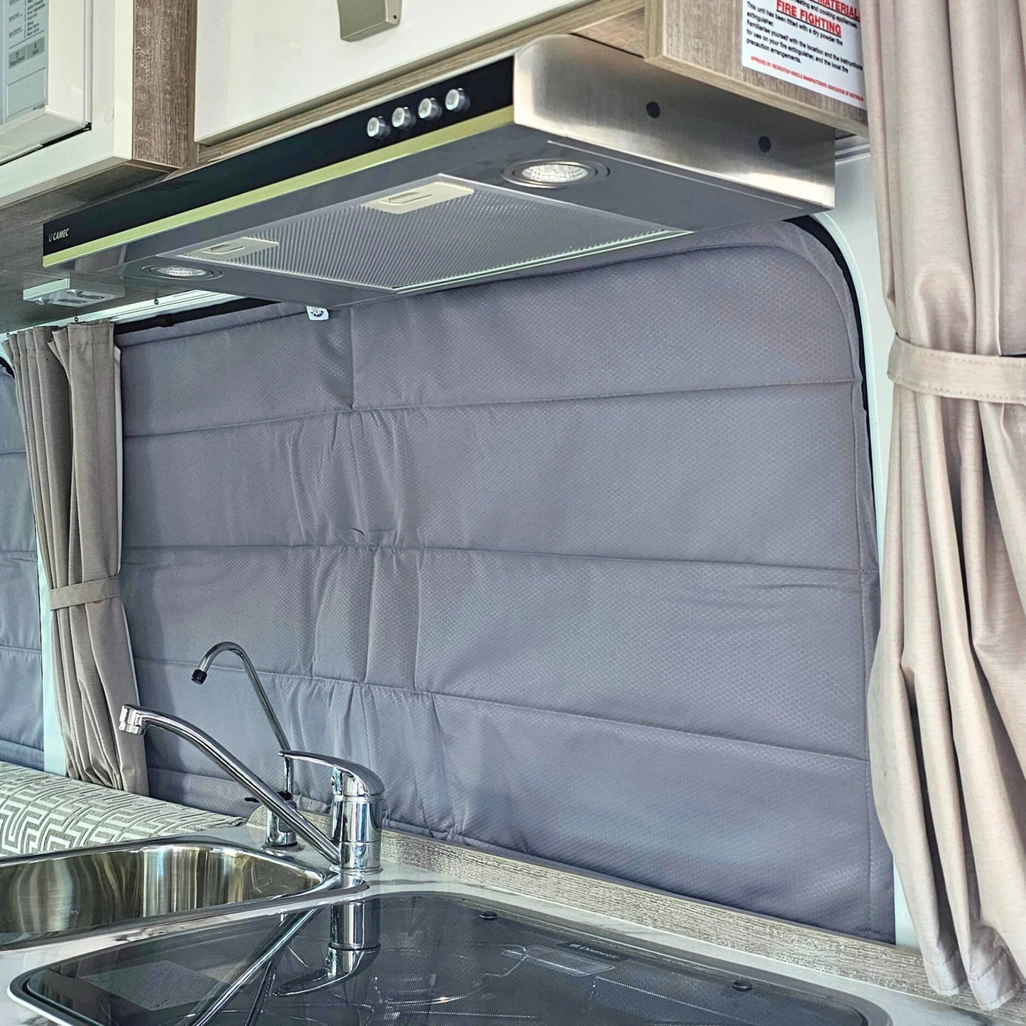 Mercedes Sprinter - Mid Side Window